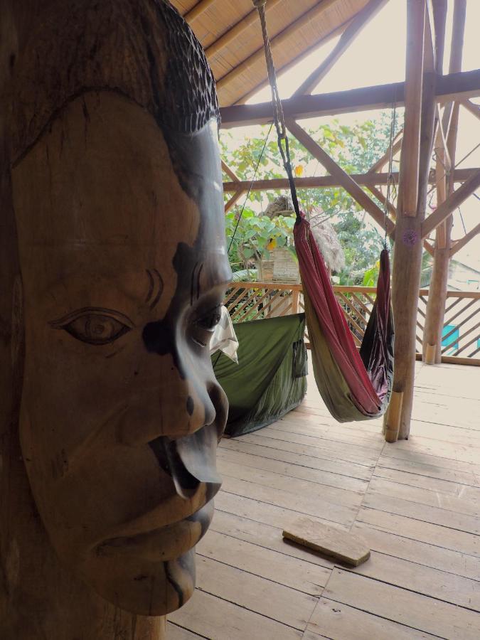 Hostal Camping Sin Fronteras Mompiche Exterior foto