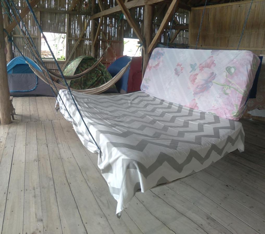 Hostal Camping Sin Fronteras Mompiche Exterior foto